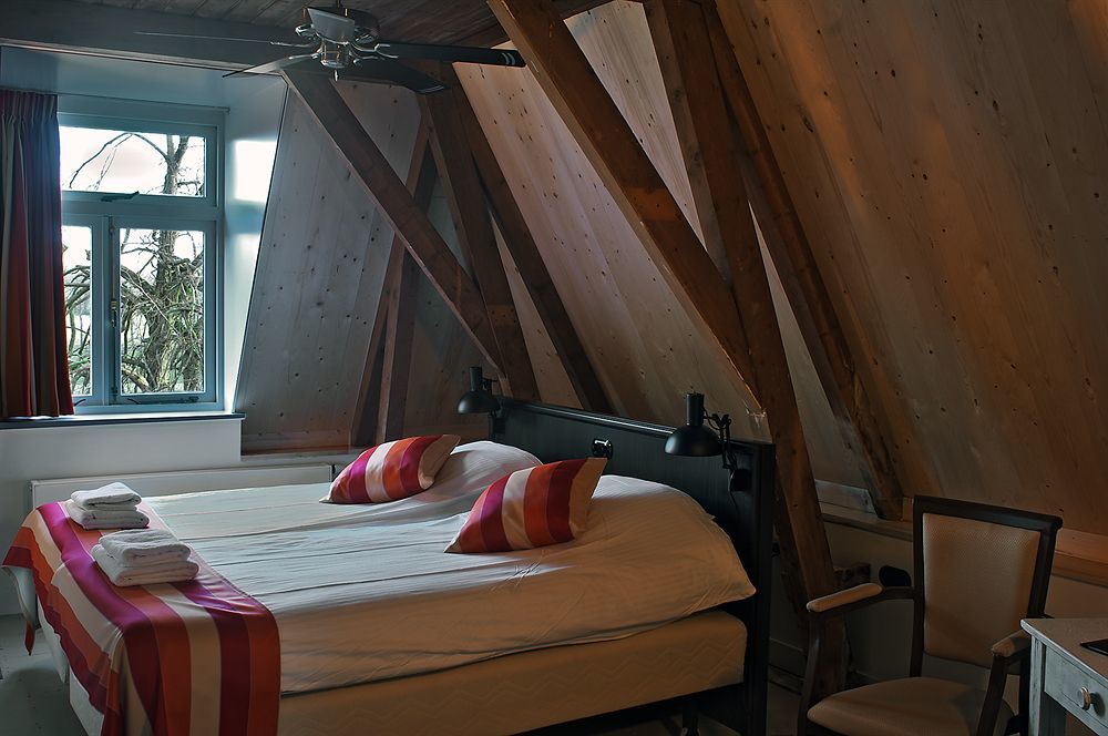 Hotel Restaurant Lunia Oldeberkoop ภายนอก รูปภาพ