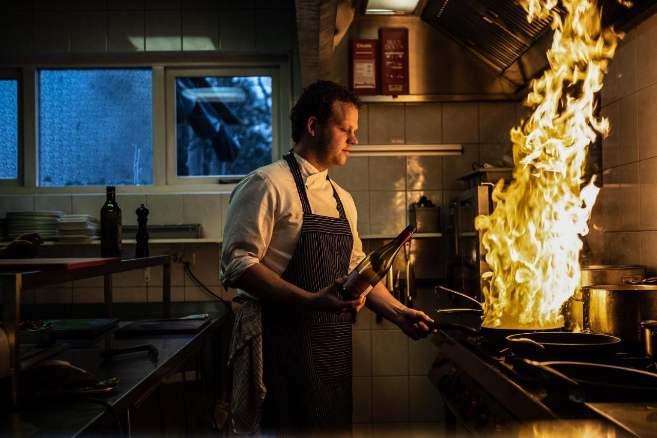 Hotel Restaurant Lunia Oldeberkoop ภายนอก รูปภาพ